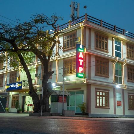 Royal Aung Tha Pyay Hotel ピン・ウー・ルウィン エクステリア 写真